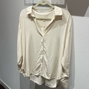 LOFT by Ann Taylor. Long sleeve cream colored blouse.